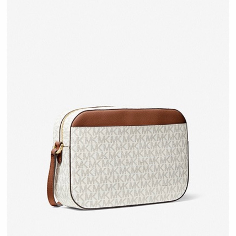 MICHAEL MICHAEL KORS
Jet Set Large Logo Crossbody Bag. Brand new in bag - Picture 3 of 4